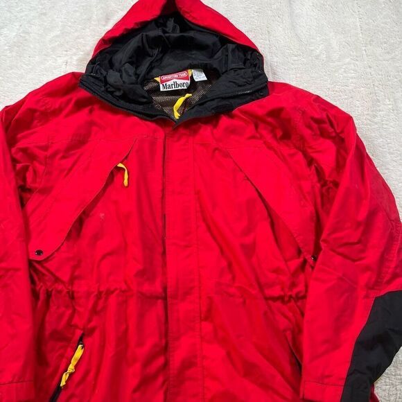 Vintage Marlboro Country Store Down Puffer Jacket Adult XL Red Hooded Parka - Picture 2 of 6